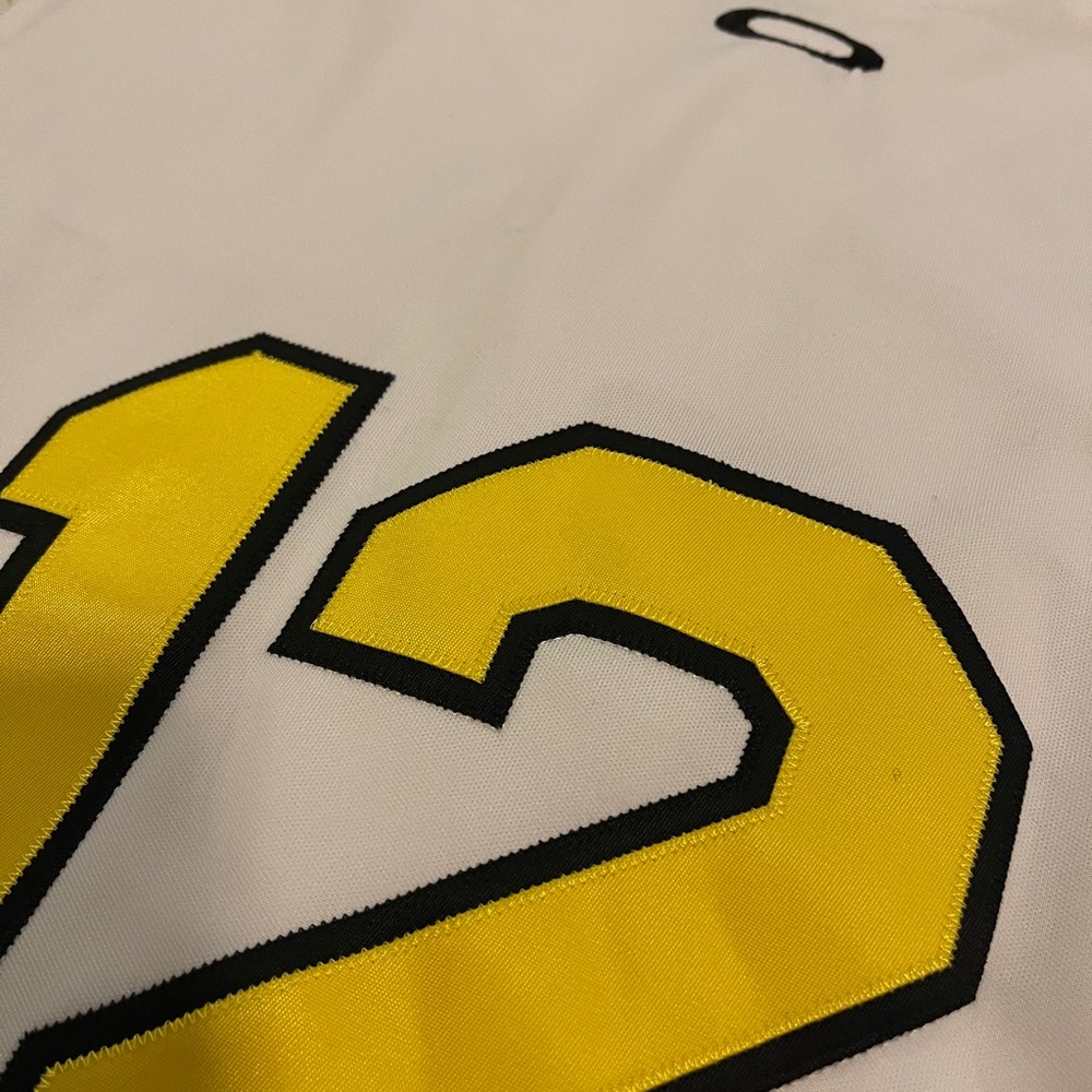 Rare Oakley employee only softball jersey - Picture 4 of 5